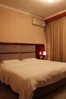 Dongfang Hotel Harbin Eksteriør bilde