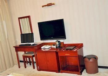 Dongfang Hotel Harbin Eksteriør bilde