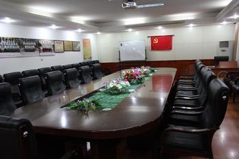Dongfang Hotel Harbin Eksteriør bilde