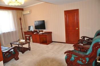 Dongfang Hotel Harbin Eksteriør bilde